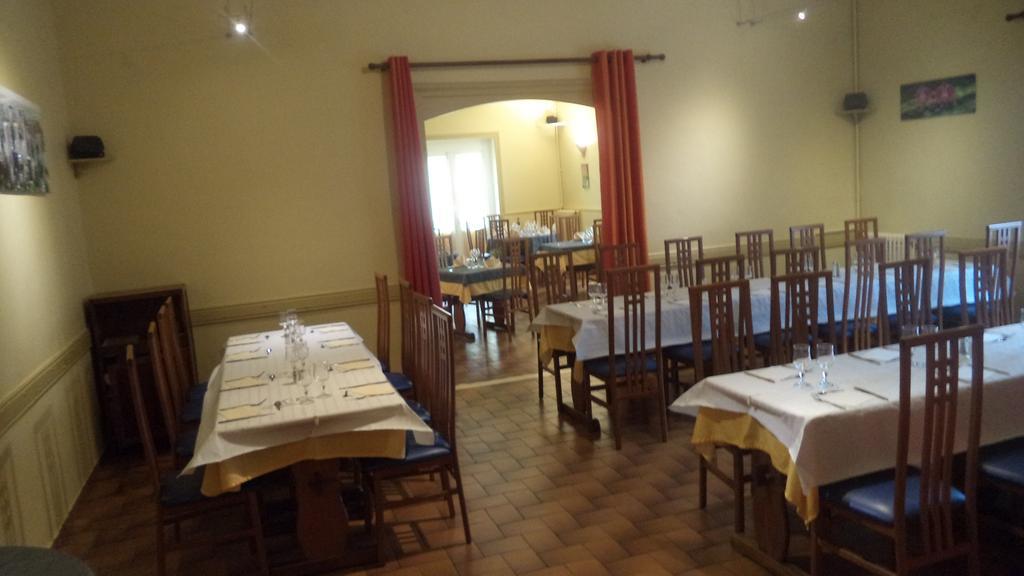 Logis Hotel Des Voyageurs Restaurant La Bonne Tabl'Hay Livron-sur-Drôme Buitenkant foto