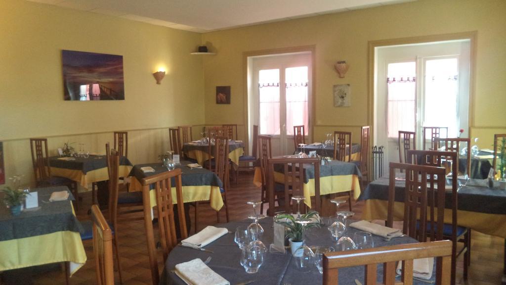 Logis Hotel Des Voyageurs Restaurant La Bonne Tabl'Hay Livron-sur-Drôme Buitenkant foto